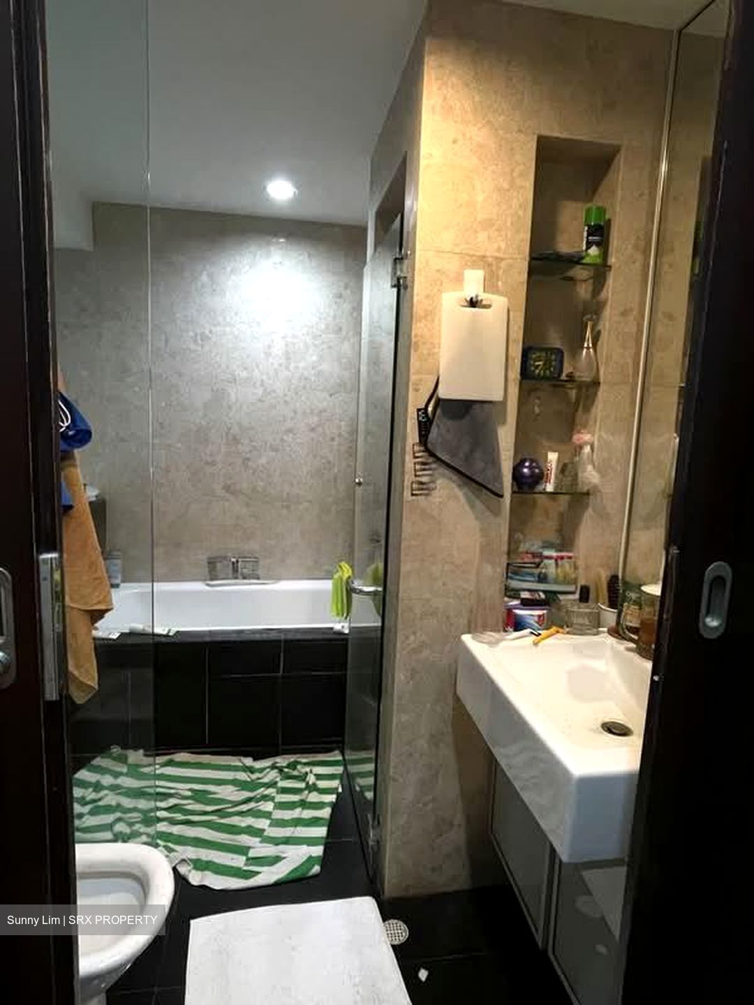 Grandeur 8 (D20), Condominium #576617481
